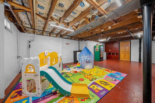 1420 12TH AVENUE, Green Bay, WI 54304