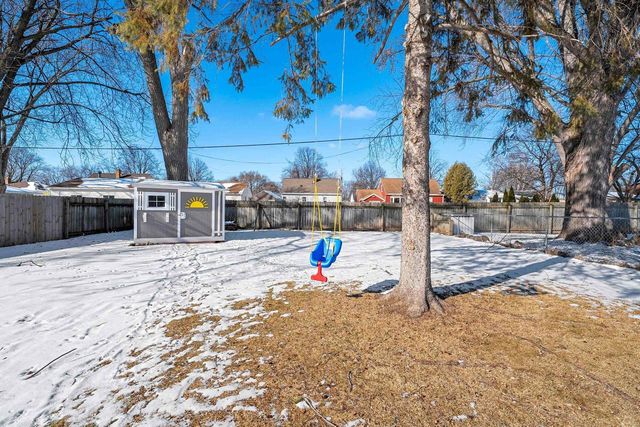 1420 12TH AVENUE, Green Bay, WI 54304