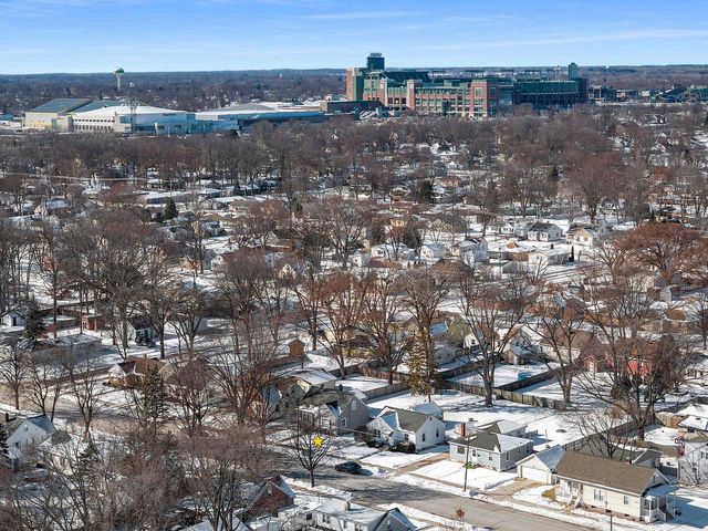 1420 12TH AVENUE, Green Bay, WI 54304