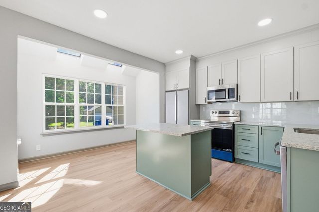 200 Scenic View Court SW, Atlanta, GA 30331