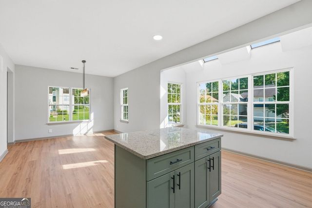 200 Scenic View Court SW, Atlanta, GA 30331