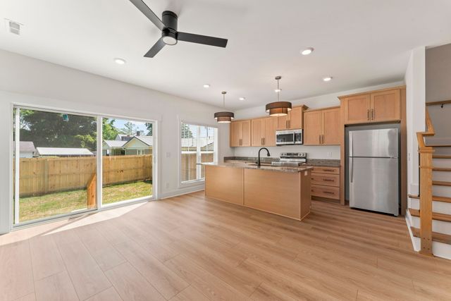 217 S Porter St, Winchester, TN 37398