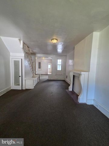 1102 N FRONT ST, Reading, PA 19601