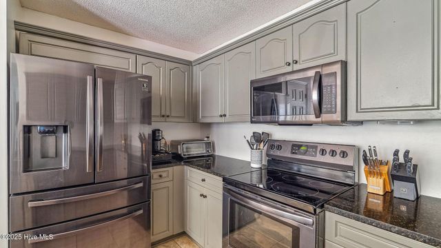 637 Chukar Court, Vass, NC 28394
