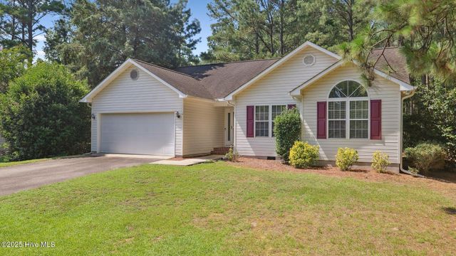 637 Chukar Court, Vass, NC 28394
