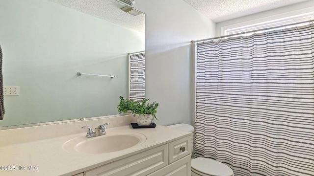 637 Chukar Court, Vass, NC 28394