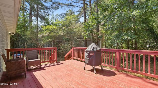 637 Chukar Court, Vass, NC 28394