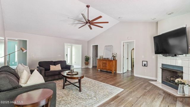 637 Chukar Court, Vass, NC 28394