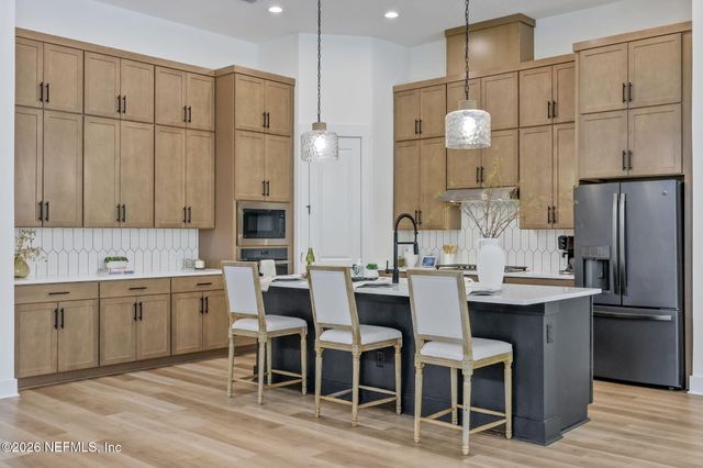 446 PALM CREST Drive, Ponte Vedra, FL 32081