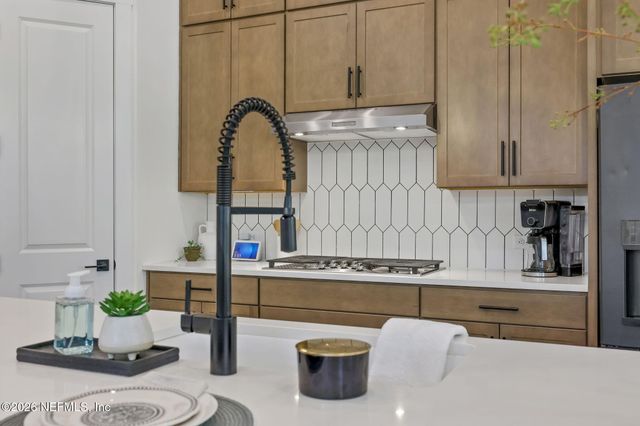 446 PALM CREST Drive, Ponte Vedra, FL 32081