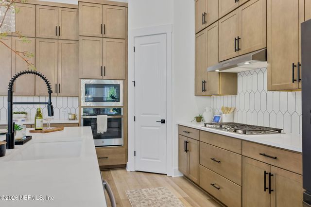 446 PALM CREST Drive, Ponte Vedra, FL 32081