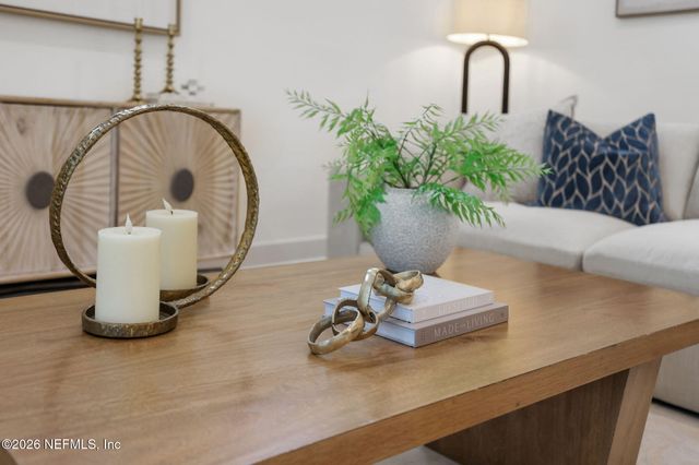 446 PALM CREST Drive, Ponte Vedra, FL 32081