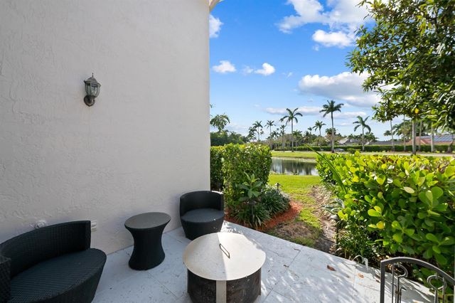 980 Bel Aire Drive West, Pembroke Pines, FL 33027