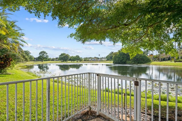 980 Bel Aire Drive West, Pembroke Pines, FL 33027