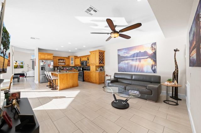 980 Bel Aire Drive West, Pembroke Pines, FL 33027