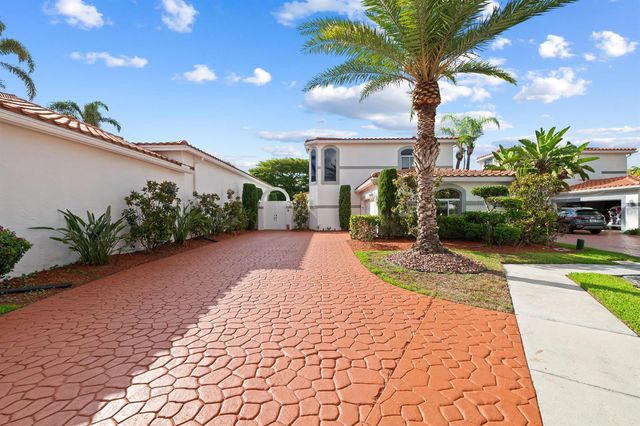 980 Bel Aire Drive West, Pembroke Pines, FL 33027