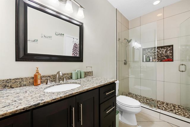 980 Bel Aire Drive West, Pembroke Pines, FL 33027
