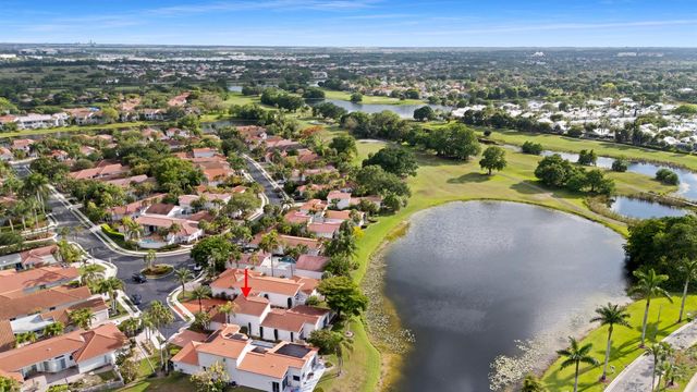 980 Bel Aire Drive West, Pembroke Pines, FL 33027