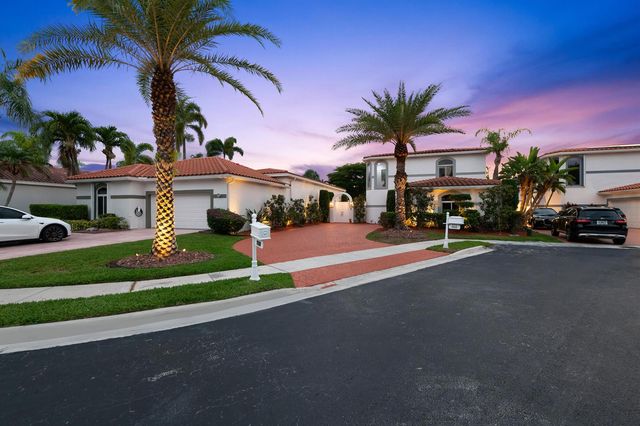 980 Bel Aire Drive West, Pembroke Pines, FL 33027