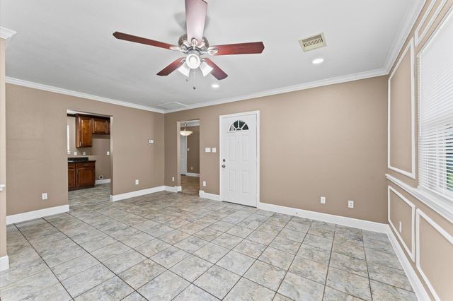 5646 Belmark Street, Houston, TX 77033