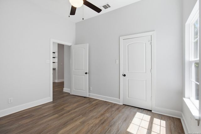 117 FAIRVIEW AVE, San Antonio, TX 78223