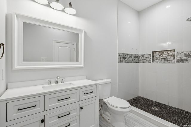 117 FAIRVIEW AVE, San Antonio, TX 78223