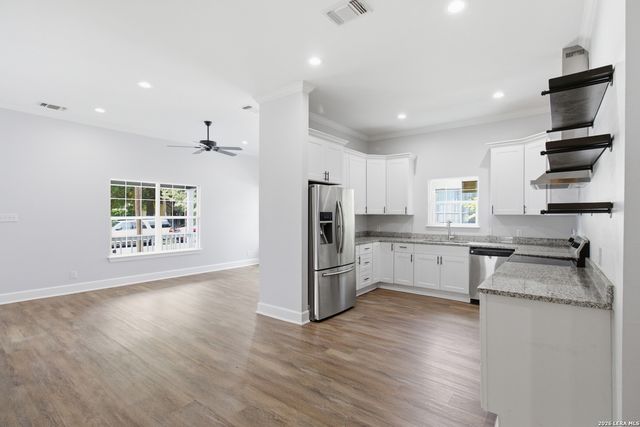 117 FAIRVIEW AVE, San Antonio, TX 78223