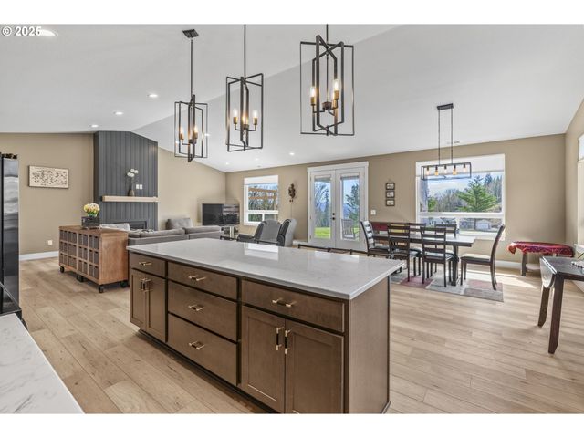 311 Olequa Heighta Rd, Castle Rock, WA 98611