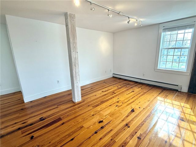 3 Vicksburg Street, Newport, RI 02840