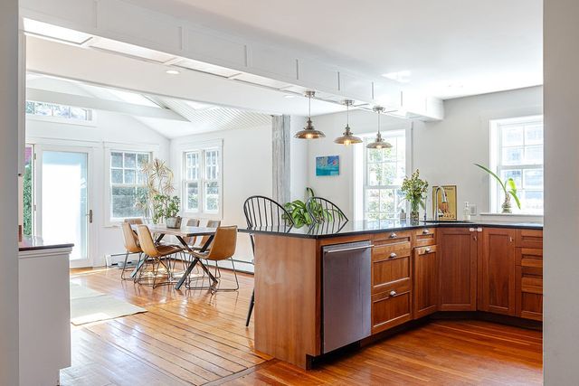 3 Vicksburg Street, Newport, RI 02840