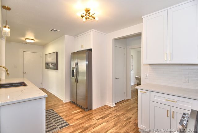 5923 E 48th Street, Tulsa, OK 74135