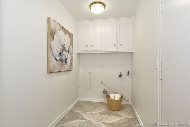 5923 E 48th Street, Tulsa, OK 74135