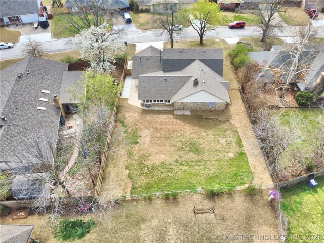 5923 E 48th Street, Tulsa, OK 74135