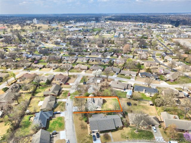 5923 E 48th Street, Tulsa, OK 74135