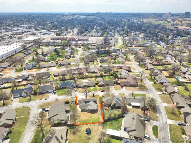 5923 E 48th Street, Tulsa, OK 74135