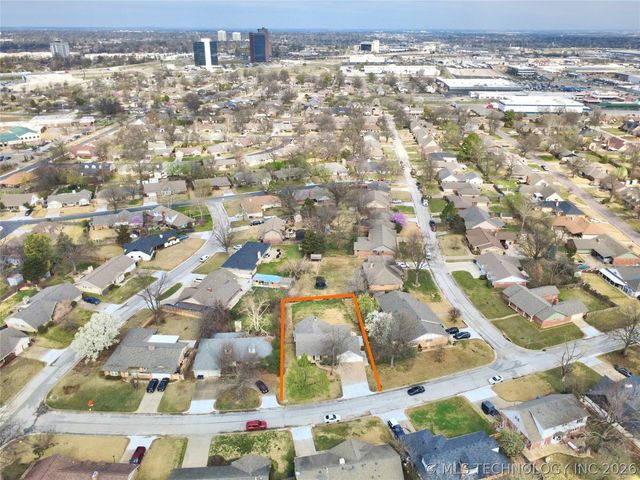 5923 E 48th Street, Tulsa, OK 74135