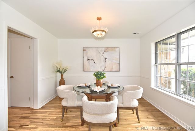 5923 E 48th Street, Tulsa, OK 74135