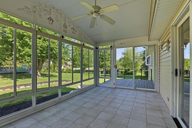 4702 Hunters Glen DRIVE, Sheboygan, WI 53083