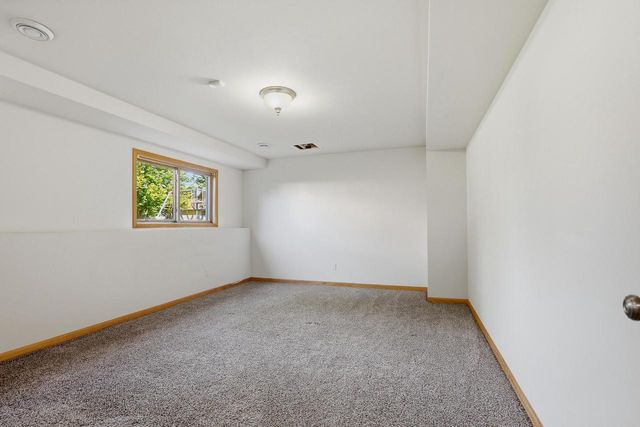 4702 Hunters Glen DRIVE, Sheboygan, WI 53083