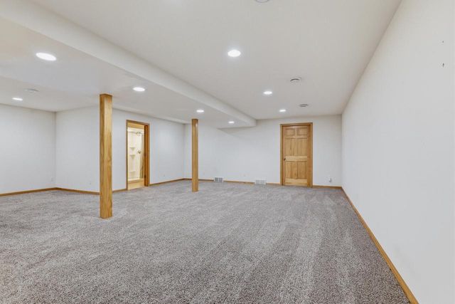 4702 Hunters Glen DRIVE, Sheboygan, WI 53083