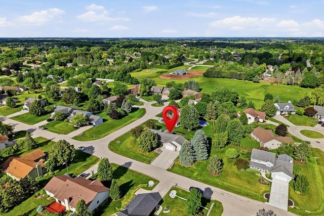 4702 Hunters Glen DRIVE, Sheboygan, WI 53083