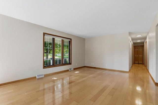 4702 Hunters Glen DRIVE, Sheboygan, WI 53083