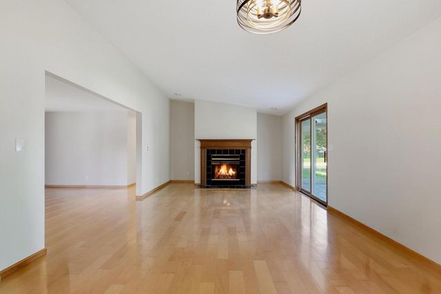 4702 Hunters Glen DRIVE, Sheboygan, WI 53083