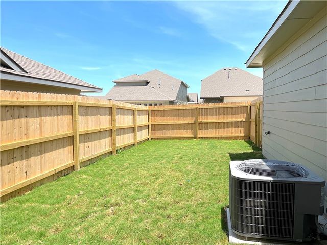 803 Double Mountain Road, College Station, TX 77845