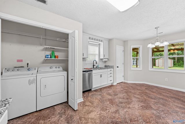 131 Poplar Green Lane, Harvest, AL 35749