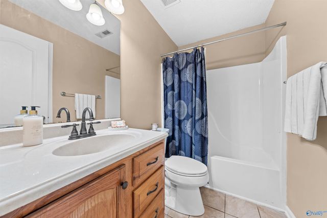 131 Poplar Green Lane, Harvest, AL 35749