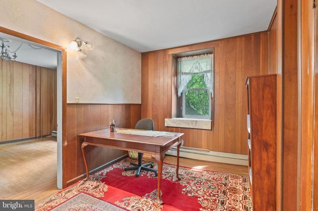564 BLANDON RD, Fleetwood, PA 19522