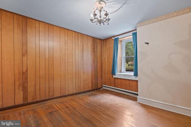 564 BLANDON RD, Fleetwood, PA 19522