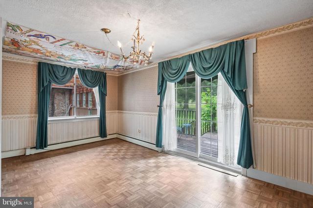 564 BLANDON RD, Fleetwood, PA 19522