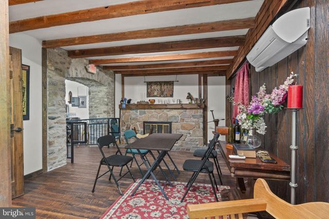 564 BLANDON RD, Fleetwood, PA 19522